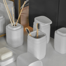 Kit de banheiro Completo com Lixeira de Pedal Ou 6 Unidades Linha Aura